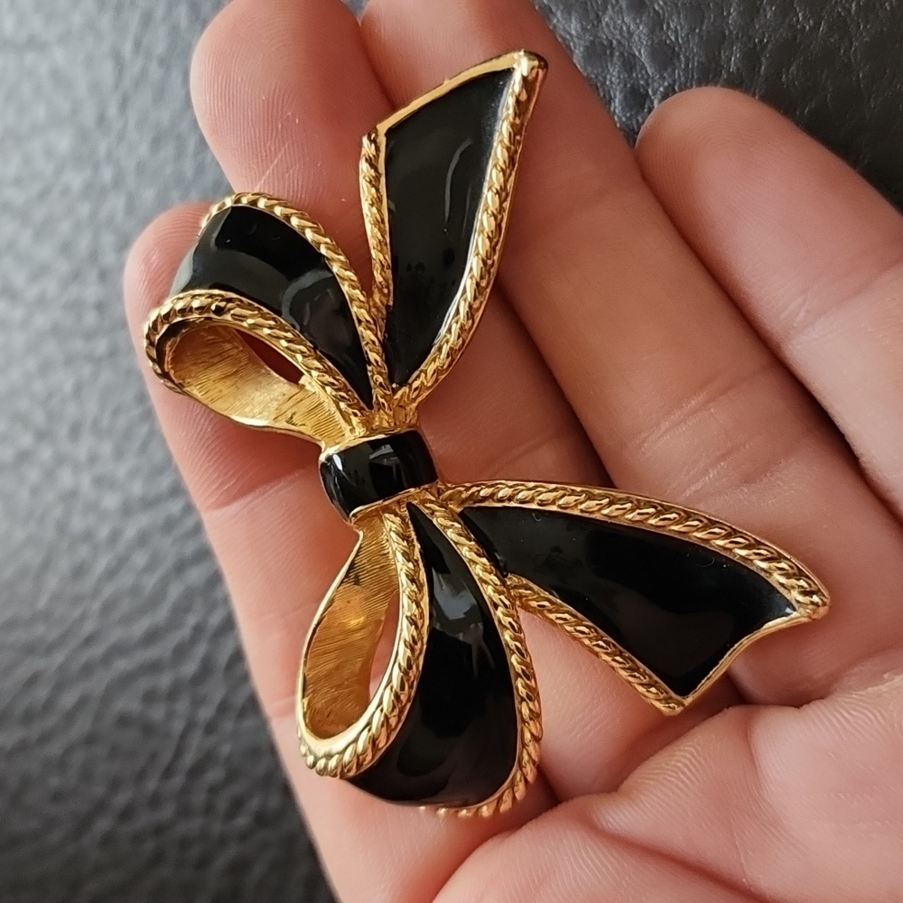 Vtg Kenneth Jay Lane For Avon Scarf Clip - image 4